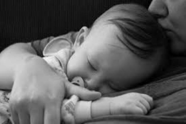 Laura se convierte en madre