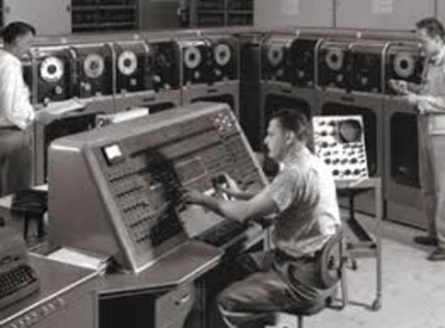 UNIVAC I y IBM 701