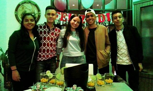 Conoci al grupo de amigos que hasta hoy tengo