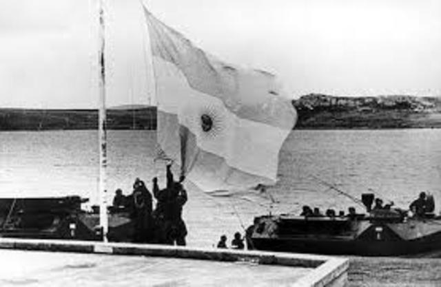 Desembarque de fuerzas Argentinas
