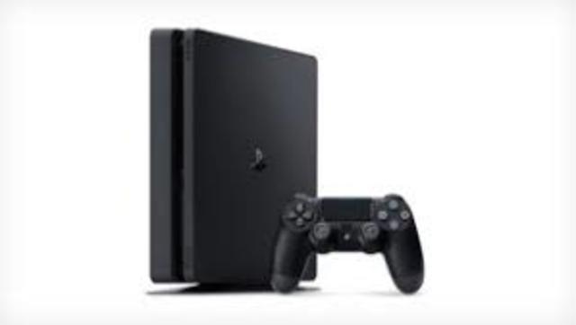 PS4 SLIM