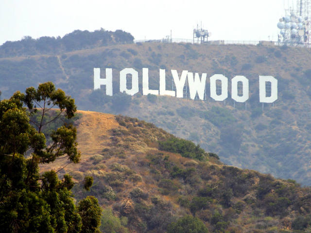 go to hollywood sign