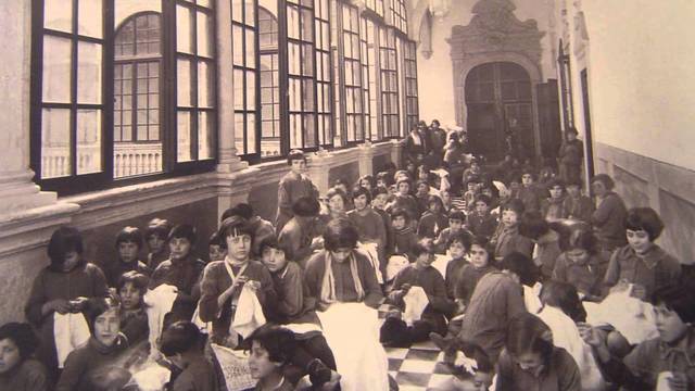 Creación de hospicios para desamparados.