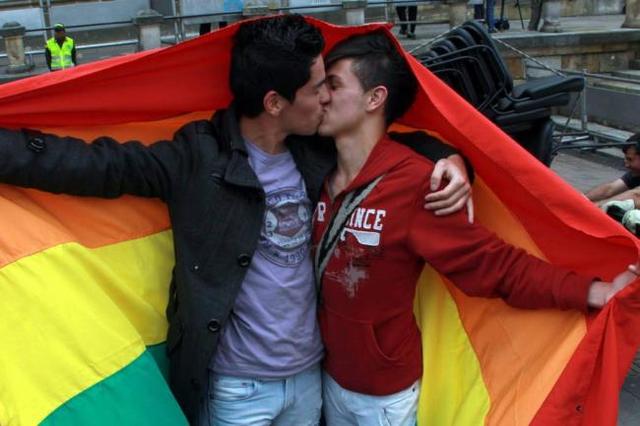 Primera Convención Nacional de Gays y Lesbianas.