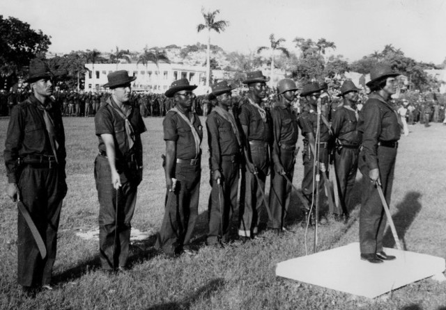 Creación de la milicia por Duvalier de los Tontons-Macoutes
