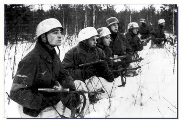 los alemanes lanzan una ofensiva y avanzan En Rusia fácilmente