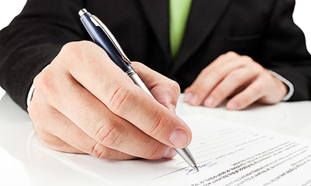 PETICIÓN Y SOLICITUD DE MEDIDAS CAUTELARES