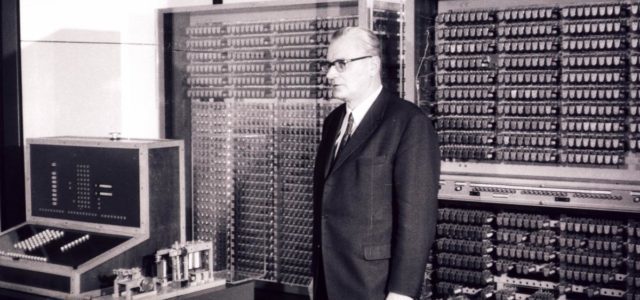 LA MAQUINA Z3, MAQUINA CONSTRUIDA APARIR DE REVELADORES