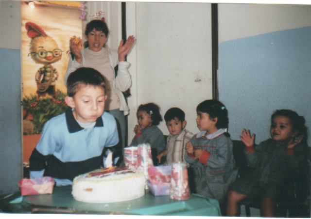 esta fue mi primera celebración de cumpleaños en el cole