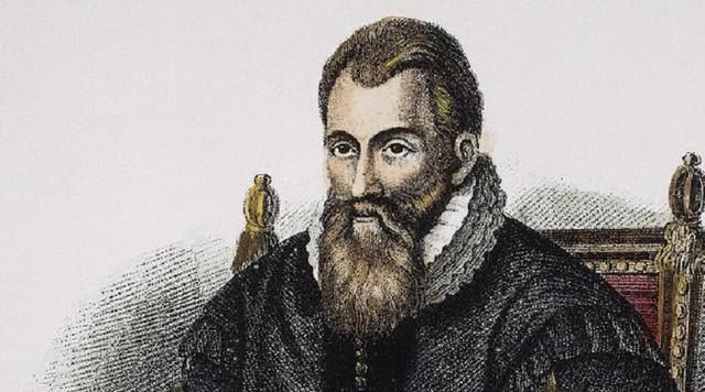 John Napier comes close to discovering number e.