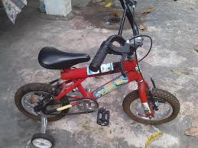 MI PRIMERA BICICLETA