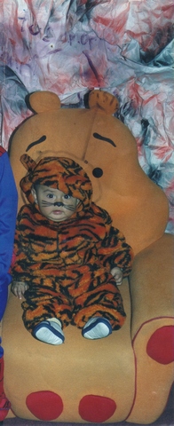 mi primer holloween = )
