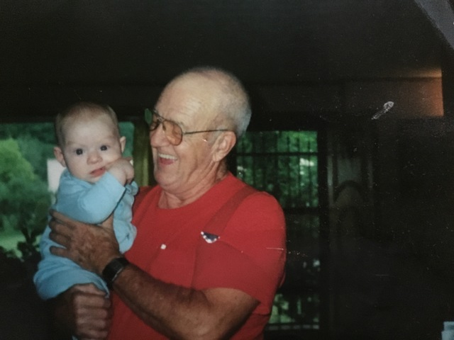 Mi bisabuelo murió.