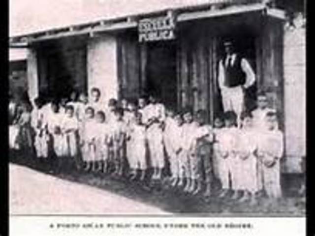 LA “ESCUELA DEL TRABAJO” Y LA ESCUELA DE LA SOCIALIDAD: KERSCHENSTEINER