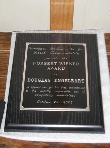 Recibió el Norbert Wiener Award.