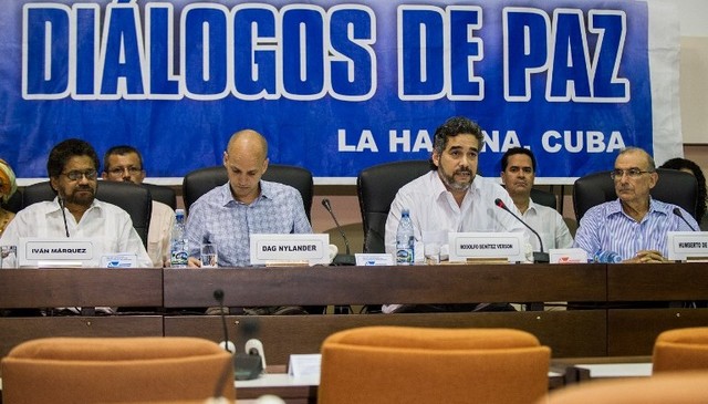 Inicio de los dialogos de paz con las FARC