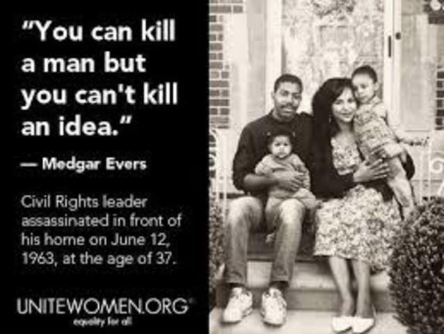 Medgar Evers murdered