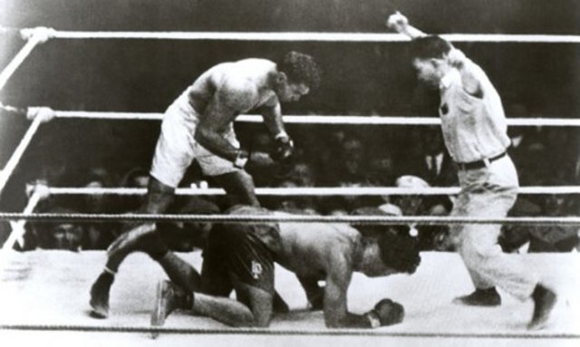 Primera emisión deportiva de radio