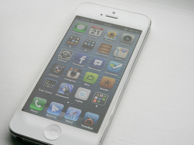 Busque direcciones y guarde sus cupones con iOS 6