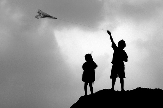 Amir Wins the Kite Running Competition