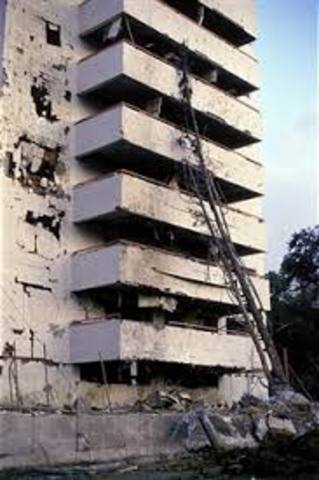 ATAQUE EN EL EDIFICIO MONACO