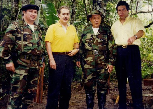 Primer dialogo entre el jefe de las FARC y Pastrana