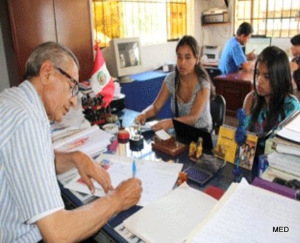 COMUNICACIÓN A LA DIRECCIÓN.