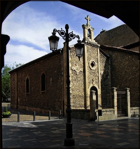 Se construye la capilla del Cristo o Jesús de Galiana.
