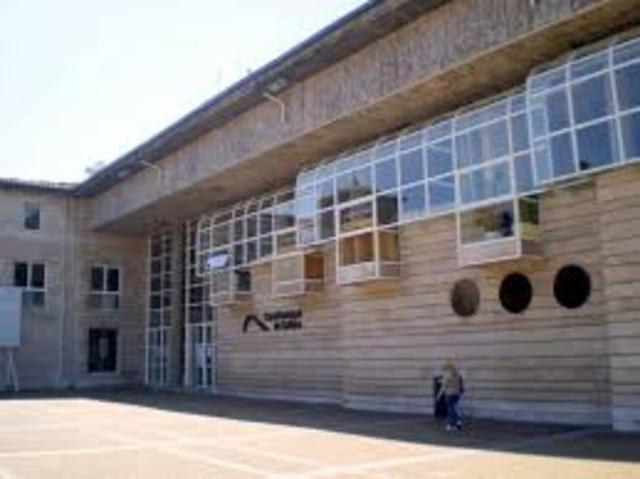 Se construye la Casa de Cultura de Avilés.