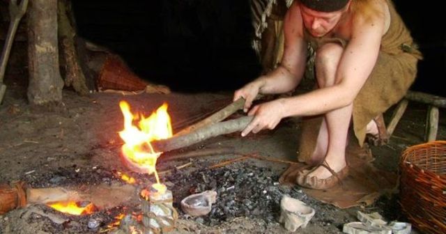 Aleación y fundición de metales