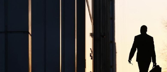 social media shaping financial services