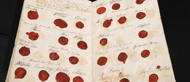 En revidert grunnlov blir vedtatt