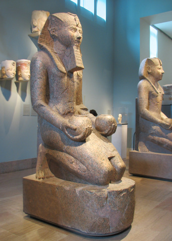 Hatshepsut Statue