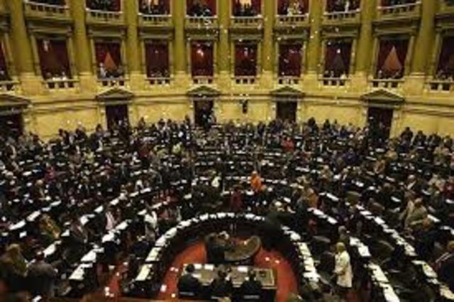 Reforma del Código de Justicia Militar.