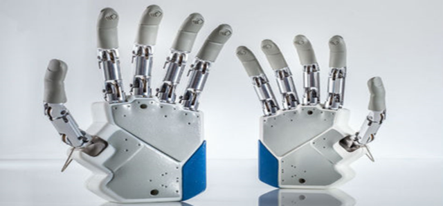 Biotecnología: Mano Biónica