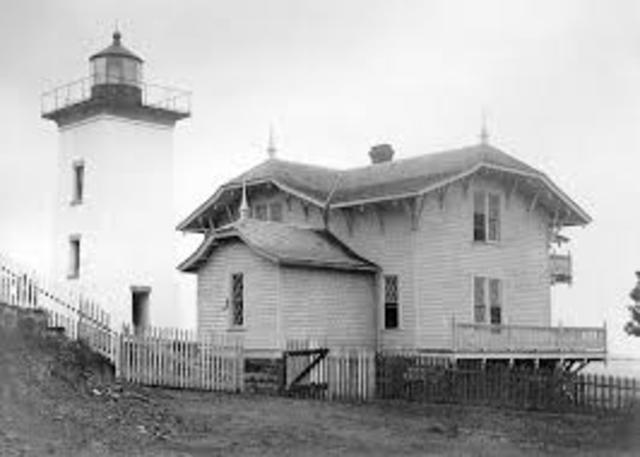 Used as a barracks in the War of 1812