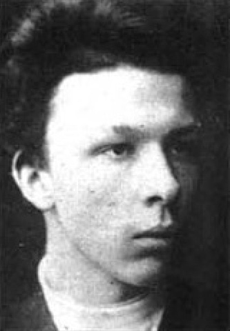 Alexander Ulyanov hanged.