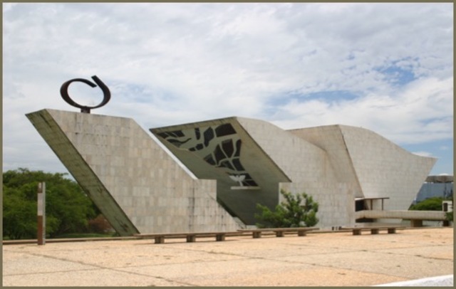 Panteão da Pátria e da Liberdade Tancredo Neves
