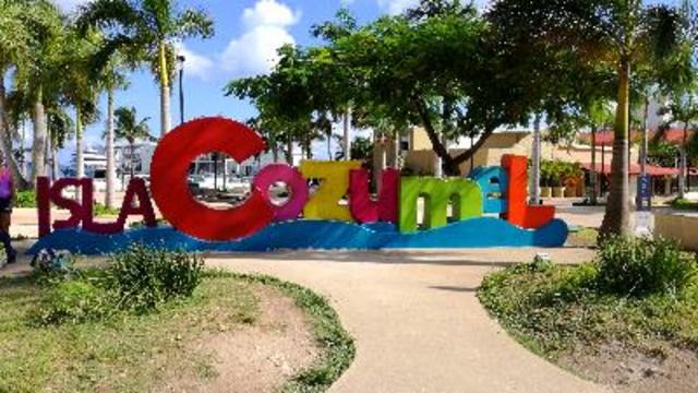 viajo en familia a  Cozumel