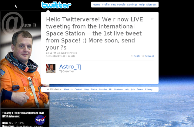 PRIMER TWEET DESDE EL ESPACIO