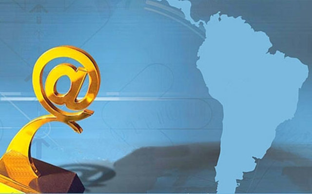 USUARIOS DE INTERNET SUPERAN LOS 100 MILLONES