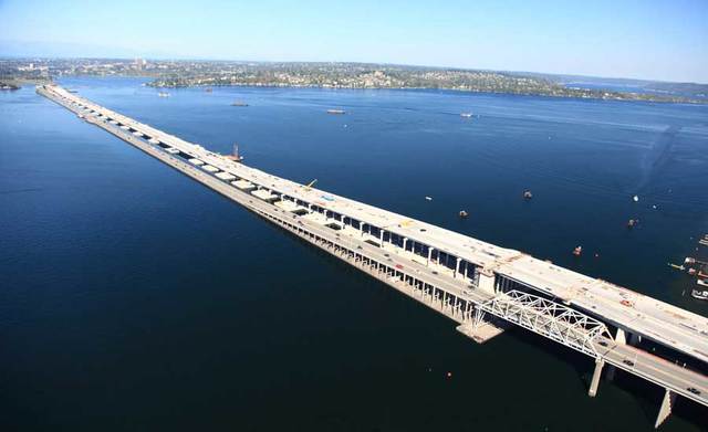 Evergreen Point Floating Bridge SR 520 (Washington, USA)