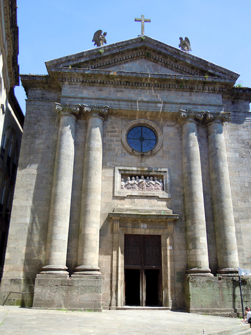 Saqueig de Santiago de Compostel.la per les topes d´Almansor