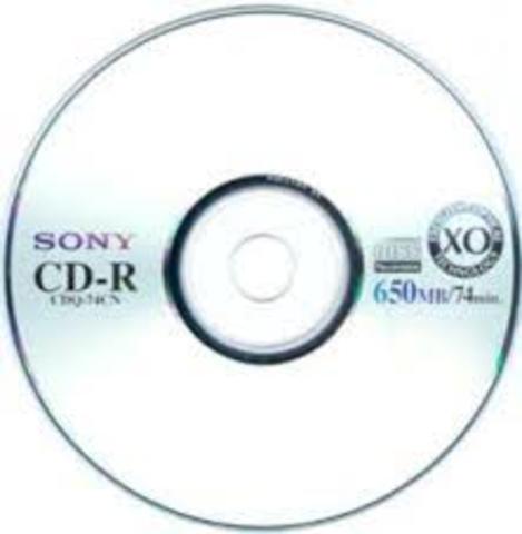 Aparece el CD-ROM