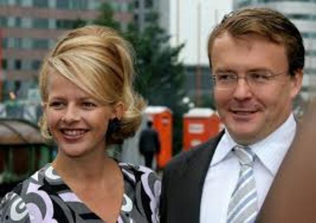 Consiguió una mujer en Holanda