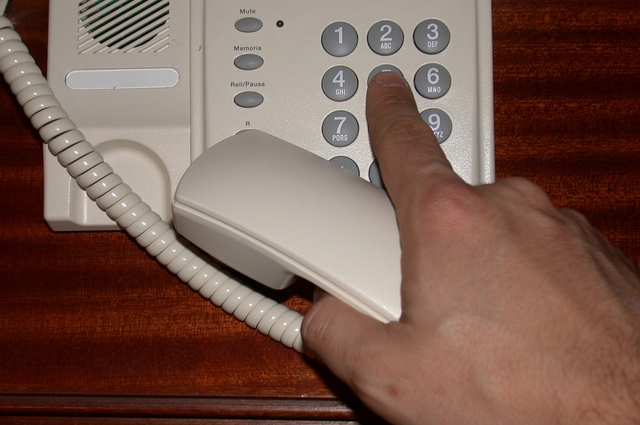 Primer contestador automàtic