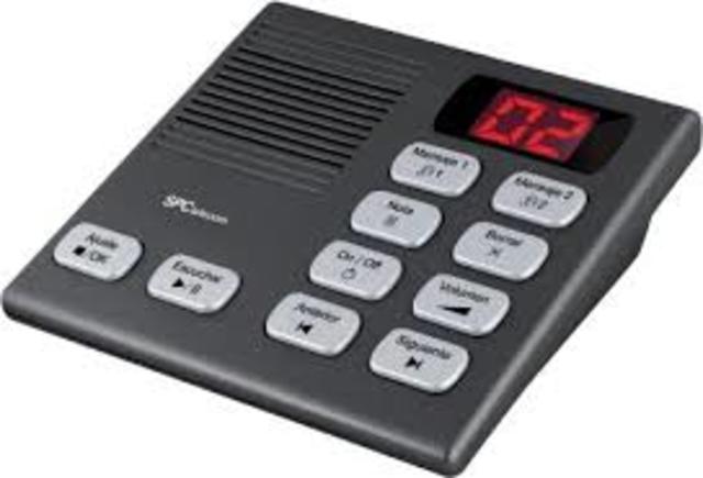 Primer contestador automàtic