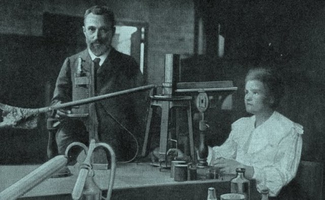 Austrian Government supplies materials to the Curies.