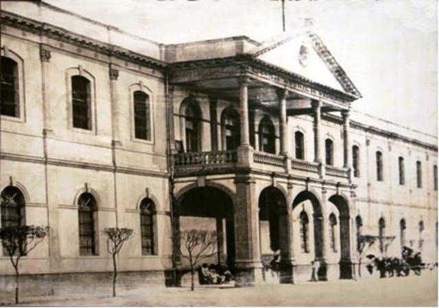 Suprime Universidad de México por Dirección General de Instrucción Pública