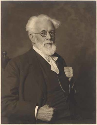 Kerschensteiner funda su pedagogía